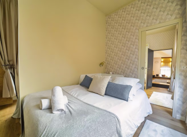 Chambre 2 - lit double le Spacieux location saisonnière Aix-en-Provence
