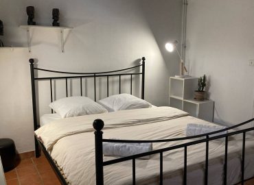 Chambre Le Cardinale, location saisonnière Aix-en-Provence