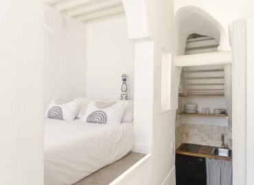 Le Mini, appartement 2 personnes avec toit terrasse 40m² au centre d'Aix-en-Provence. Entièrement rénové, calme, lumineux.