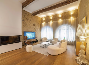 Salon 6 le Spacieux location saisonnière Aix-en-Provence