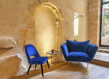 Salon 6 le Spacieux location saisonnière Aix-en-Provence