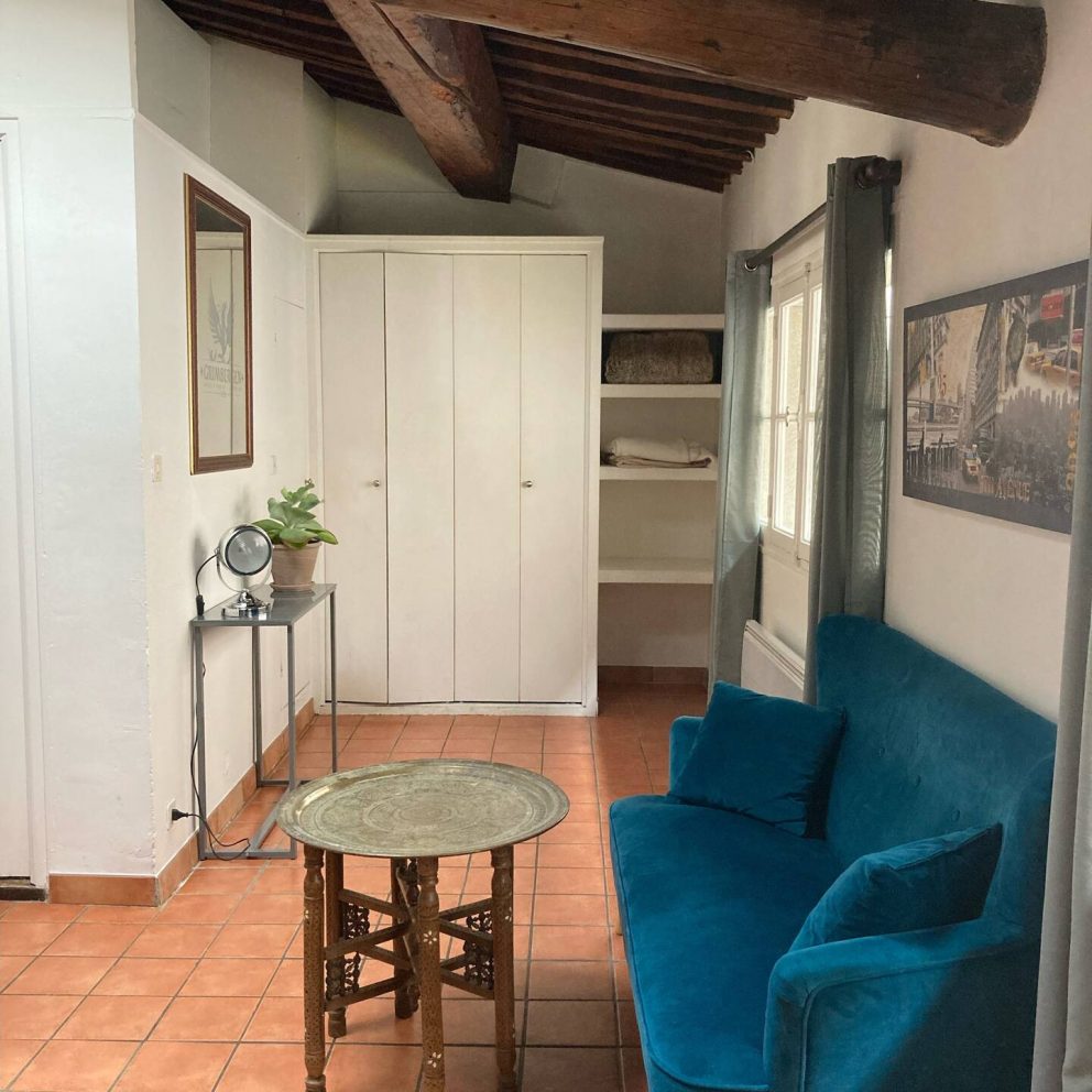 salon le Cardinale, location saisonnière Aix-en-Provence