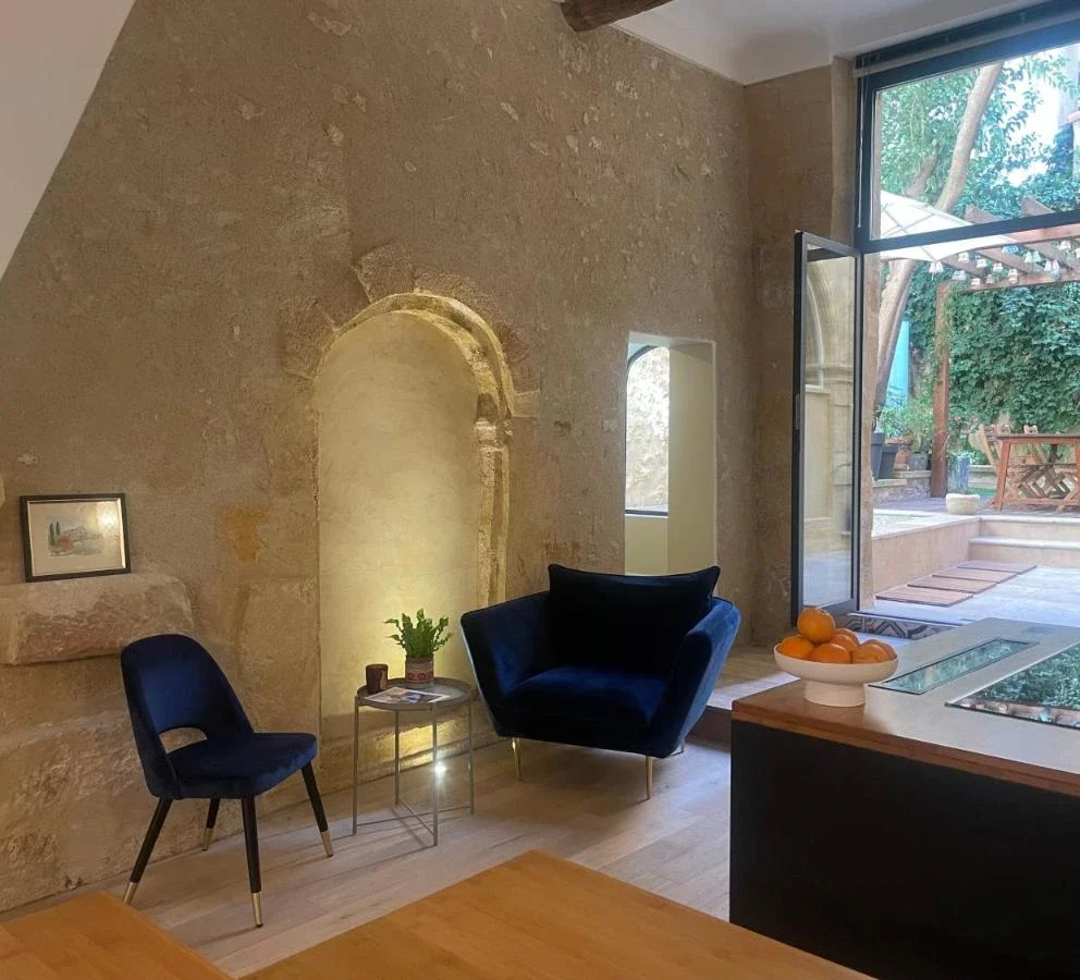 La cuisine moderne et équipée du Spacieux